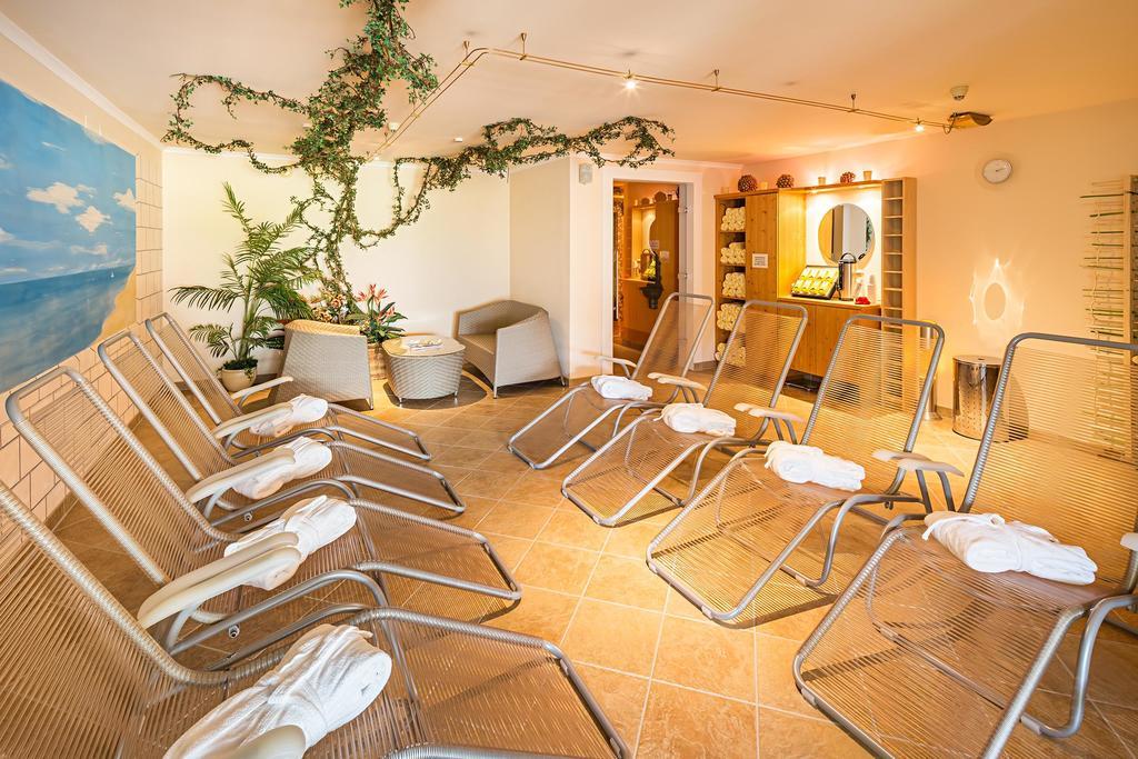 Apart-Hotel Bergkoenig Фис Экстерьер фото