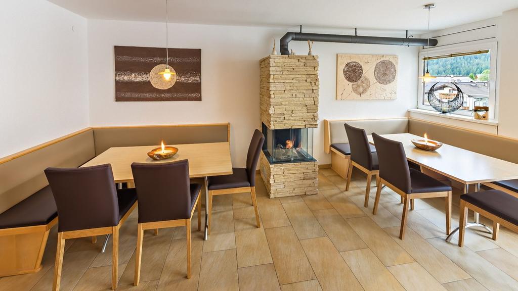 Apart-Hotel Bergkoenig Фис Экстерьер фото