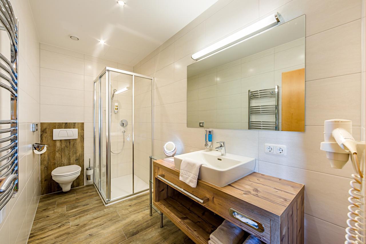 Apart-Hotel Bergkoenig Фис Экстерьер фото